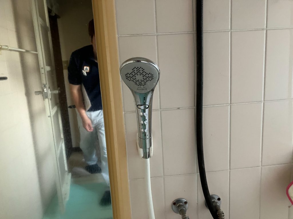 渋川市　浴室シャワー水栓交換工事〈KVK　浴室シャワー水栓　KF800〉