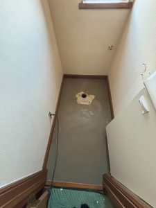 渋川市　2Fトイレ工事　〈LIXIL　アメージュZ+シャワートイレKA31〉